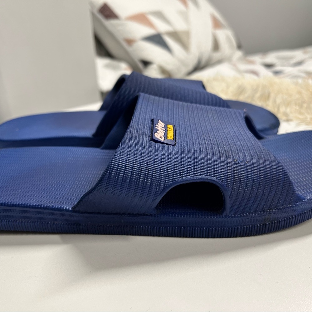 Blue Slide Sandals Unisex Size 43-44 Casual Pool Shower Slides